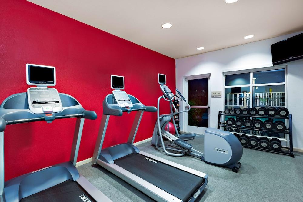 Hilton Garden Inn Фолсъм Екстериор снимка