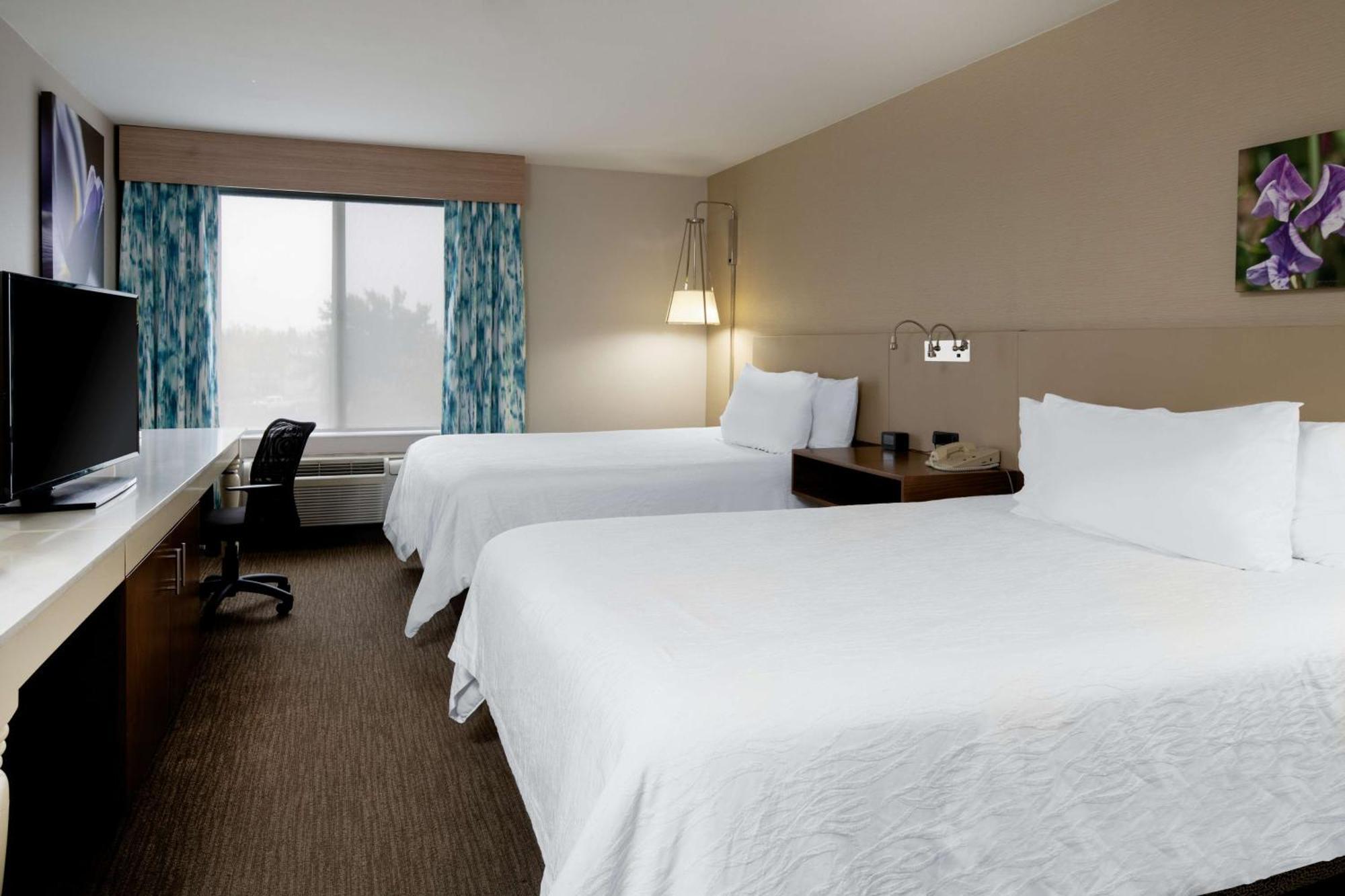 Hilton Garden Inn Фолсъм Екстериор снимка