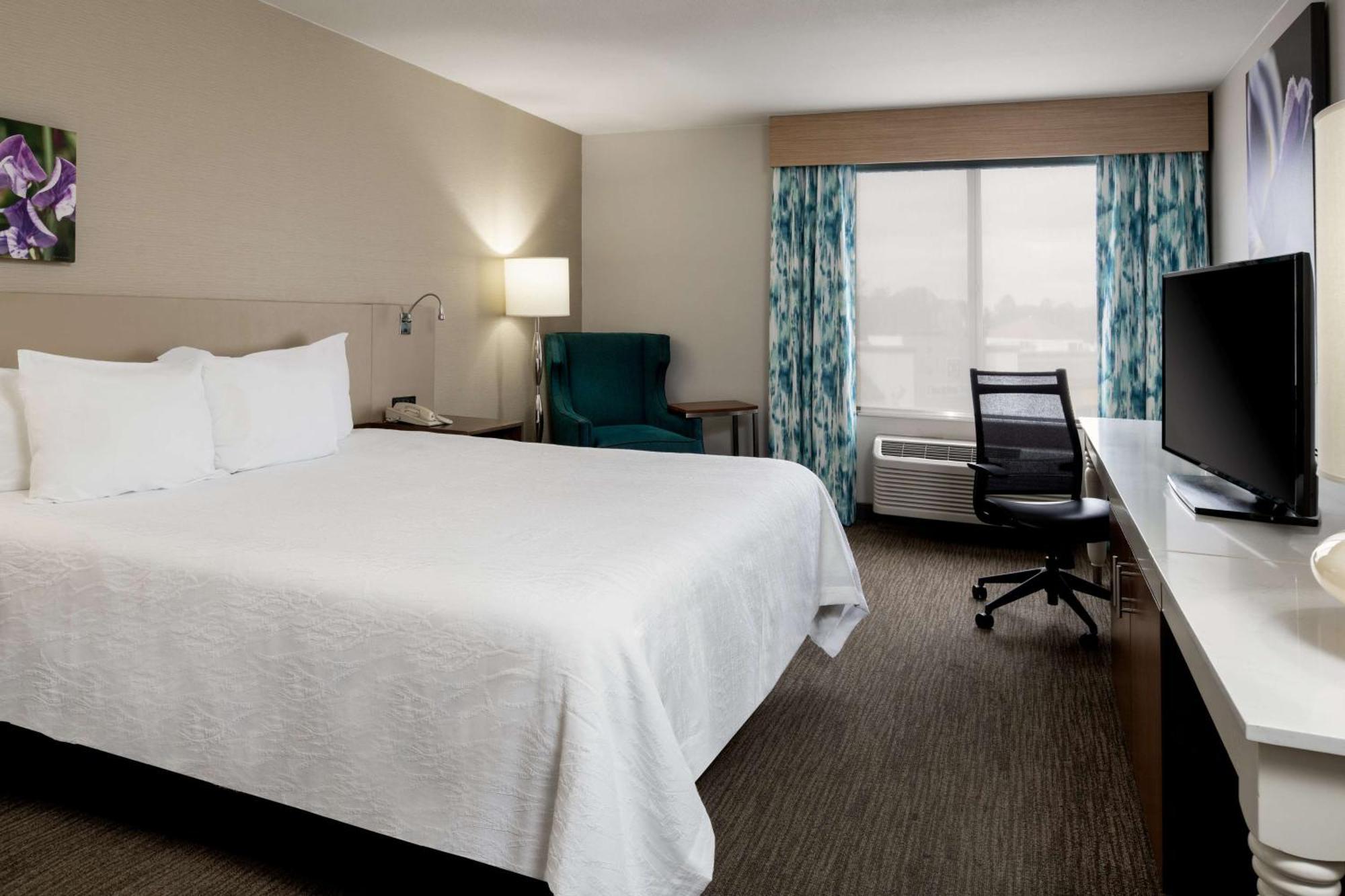 Hilton Garden Inn Фолсъм Екстериор снимка