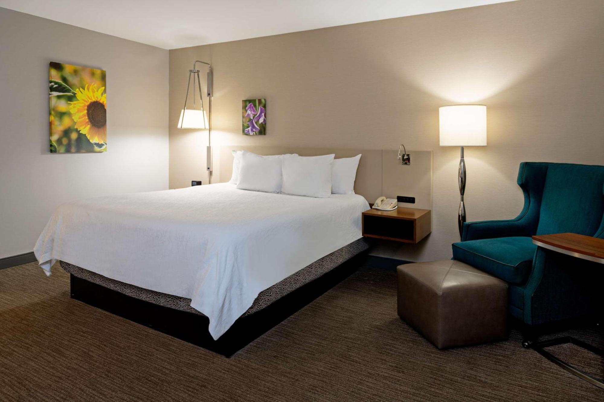 Hilton Garden Inn Фолсъм Екстериор снимка
